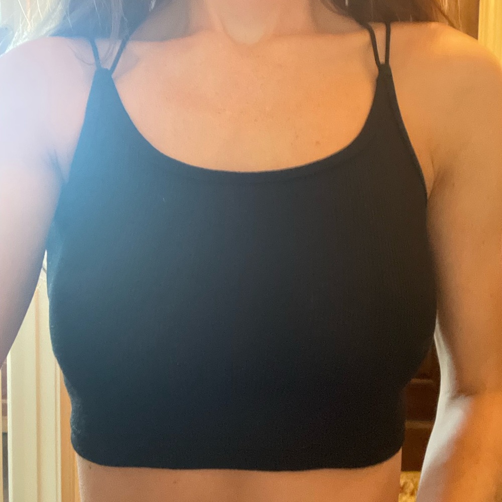Black tank crop top